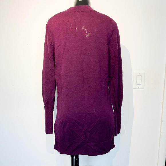 Medium BADGLEY MISCHKA Plum Purple Merino Wool Sweater Lightweight Luxury - Picture 3 of 13